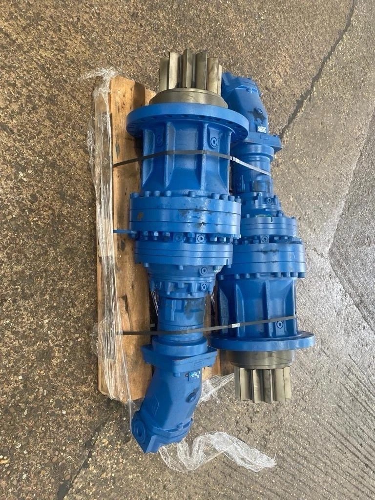 Brevini Planetary Gearbox (84.3:1) RPR325FAG