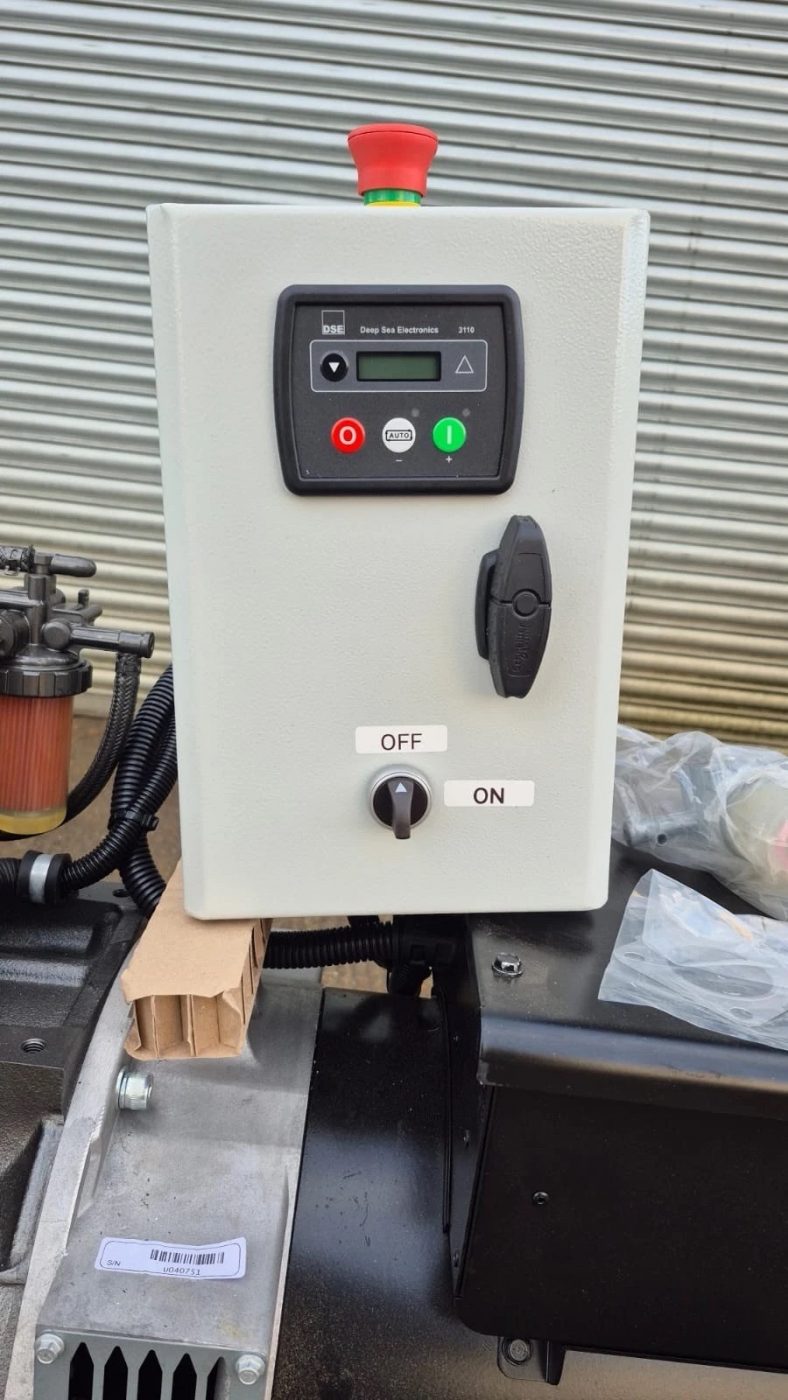 12 kVA Marine Diesel Generator (3TNV76, Keel Cooled) photograph 5
