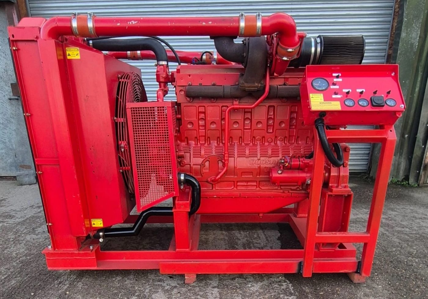 Doosan 196TI Turbo Diesel Engine (6-Cylinder, 11L)