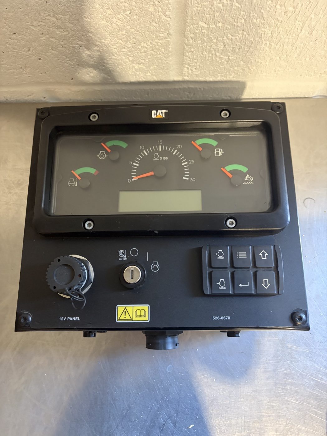 CAT Industrial Engine Control Panel 12V 526-0670