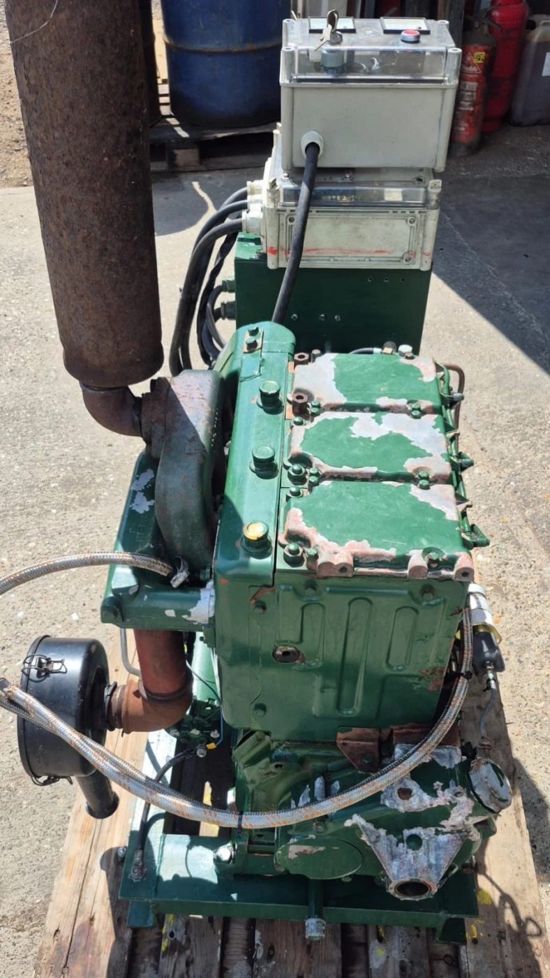 13.5 kVA Diesel Generator Set (3-Cylinder) photograph 4