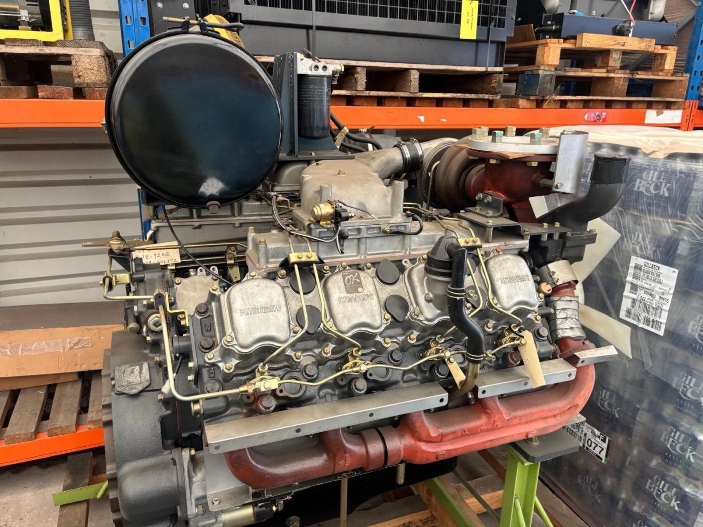8DC9 V8 Turbo Diesel Engine (approx 300 hp) photograph 7